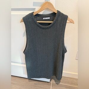 ZARA Men’s Gray Sleeveless Knit Top